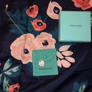 Classic Tiffany and Co heart tag necklace!